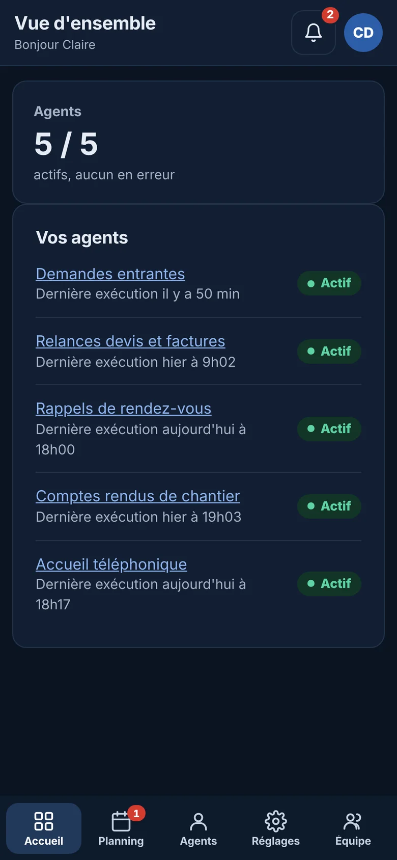 L'application sur téléphone : la liste des agents et leur dernière exécution